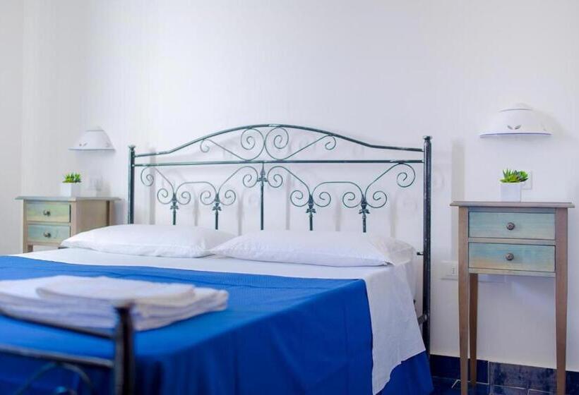 شقة غرفتين, Tenuta De Marco