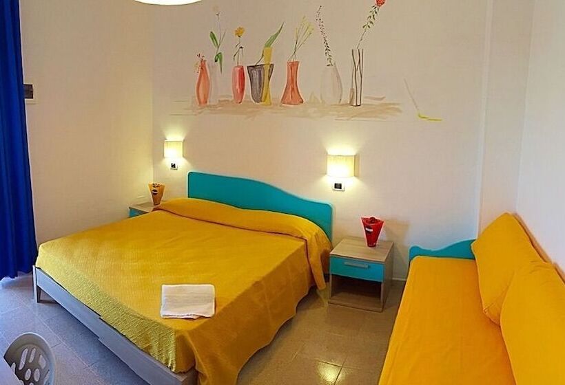 Triple Room Sea View, Albatros