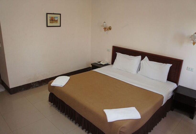 اتاق استاندارد, Chaleunehoung