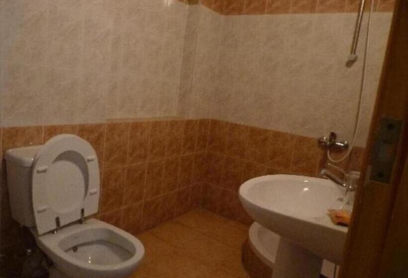اتاق استاندارد چهار تخته, Sheherazade Luxor