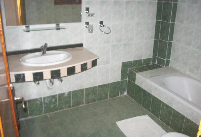 اتاق استاندارد چهار تخته, Sheherazade Luxor