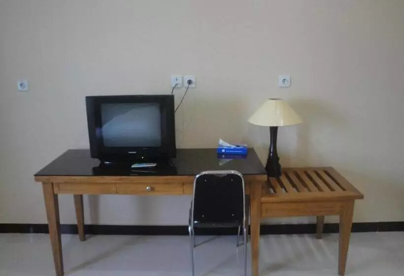 اتاق سوپریور, Sylvia Hotel Maumere