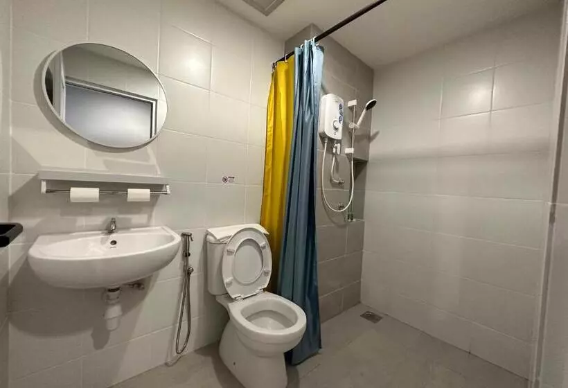 キングサイズベッドのデラックスルーム, T+ Hotel Sungai Petani