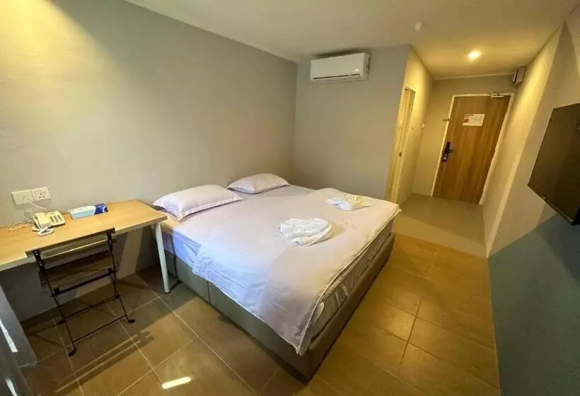 キングサイズベッドのデラックスルーム, T+ Hotel Sungai Petani