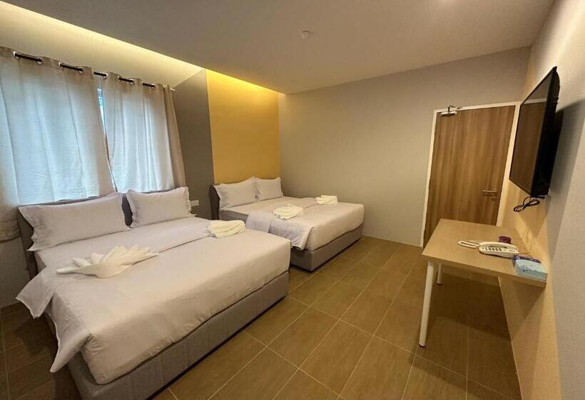 스탠다드 스튜디오, T+ Hotel Sungai Petani