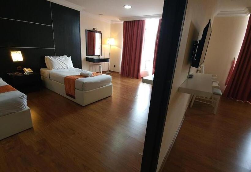 Семейный Номер, The Jerai Hotel Sungai Petani