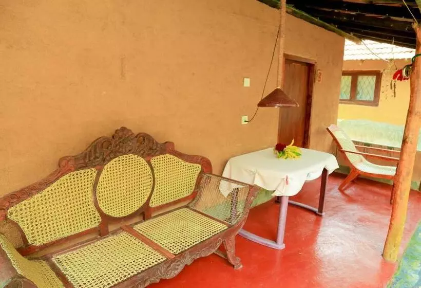 エコノミールーム, Natural Cabanas