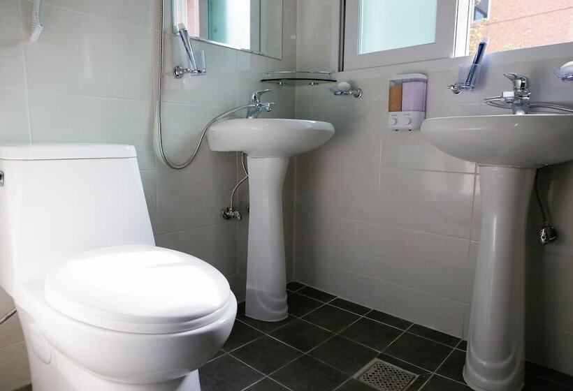 Cameră Familiară, Dream Guesthouse