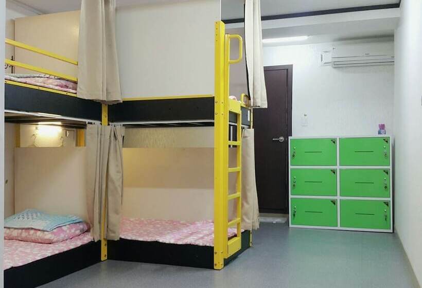 Cameră Familiară, Dream Guesthouse