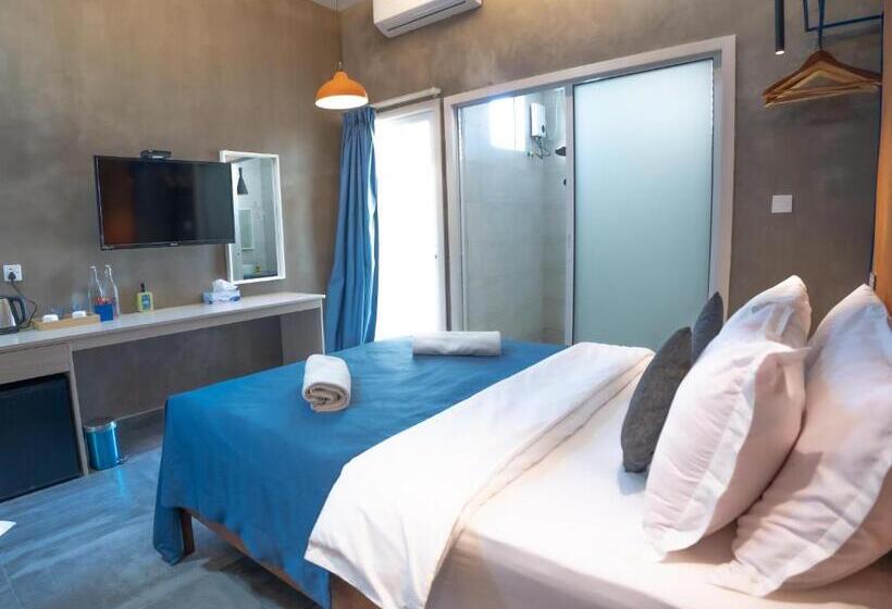 اتاق لوکس, Maamadi Boutique