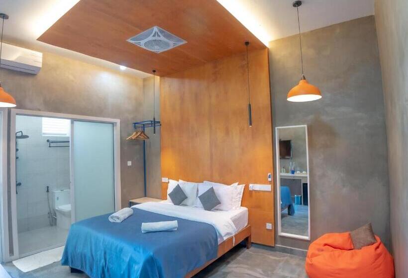 اتاق لوکس, Maamadi Boutique