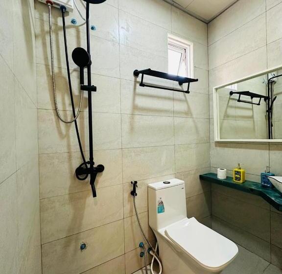 اتاق اکونومی یک تخته, Maamadi Boutique