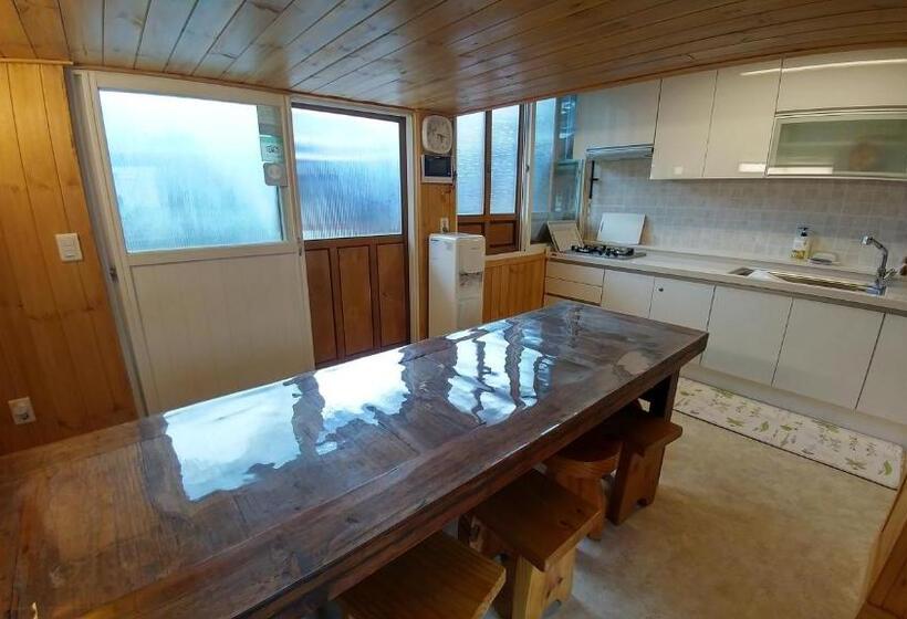 スタンダードルーム, Sophia Hanok Guesthouse