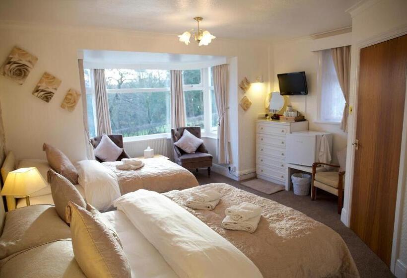 חדר משפחתי, Villa Marina