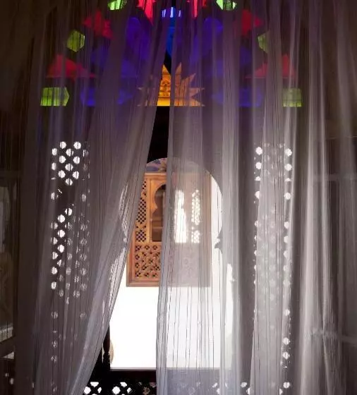 اتاق استاندارد, Riad Mazar