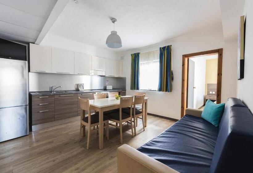 آپارتمان 3 خوابه, Sunseeker Holiday Complex