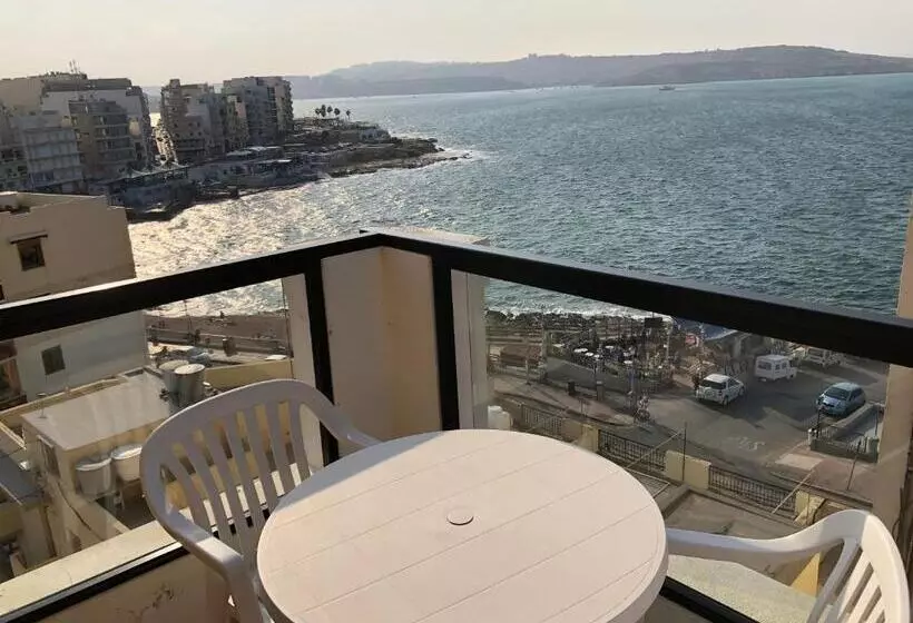 1 Bedroom Penthouse Apartment, Sunseeker Holiday Complex