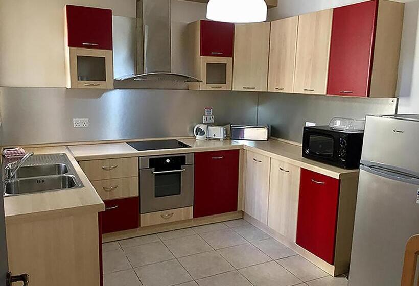 آپارتمان 1 خوابه با چشم‌انداز باغ, Sunseeker Holiday Complex