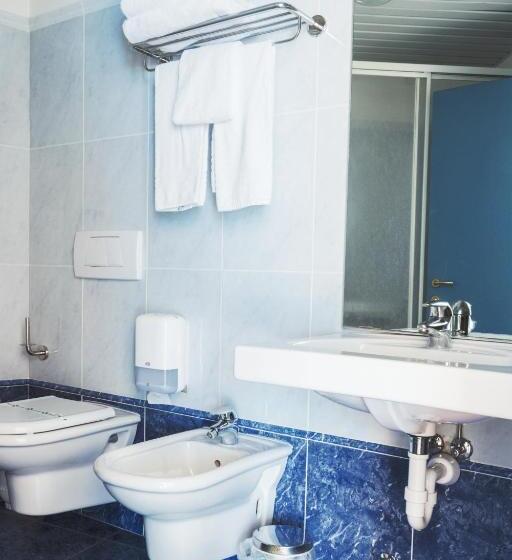 غرفة كلاسيكية ثلاثية, Surf Hotel Pier   Montagnoli Group