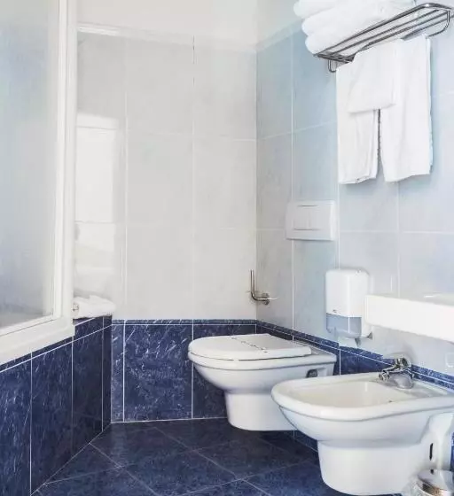 Classic Kolmen Hengen Huone, Surf Hotel Pier   Montagnoli Group