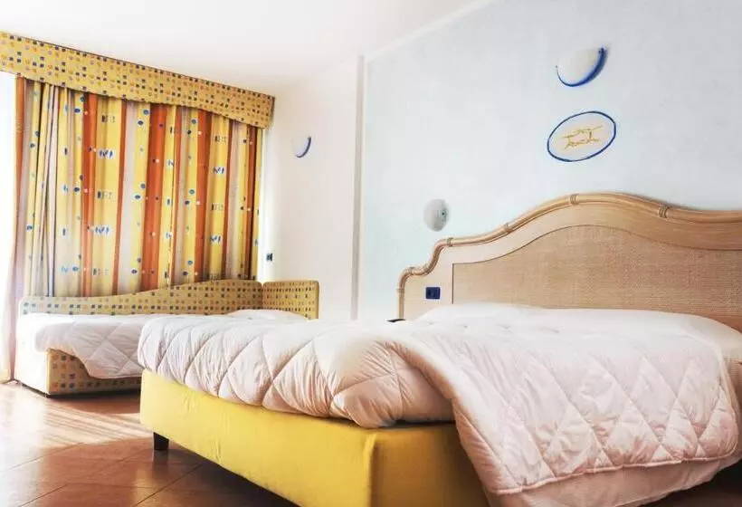 Superior-perhehuone, Surf Hotel Pier   Montagnoli Group