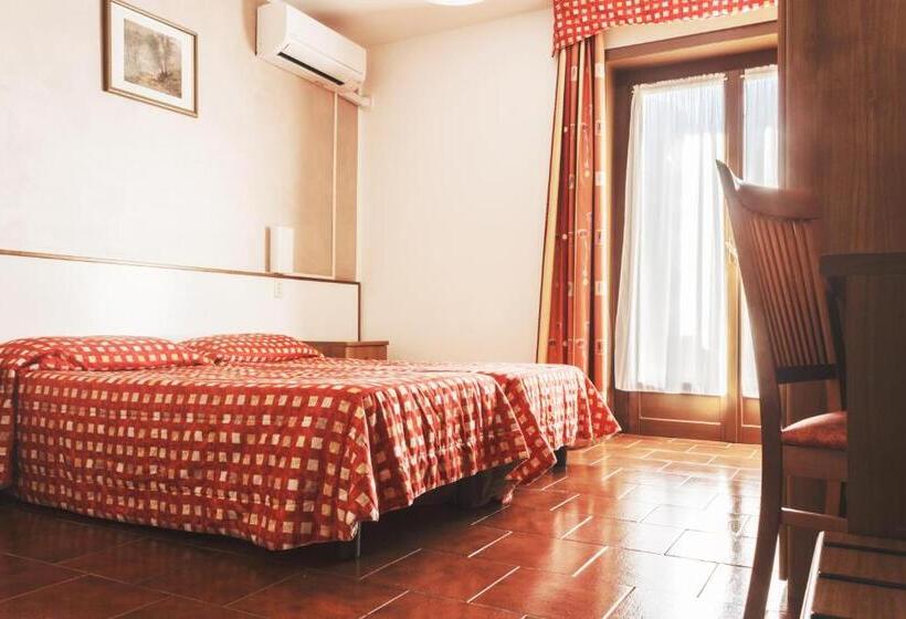 Номер Стандарт, Surf Hotel Pier   Montagnoli Group