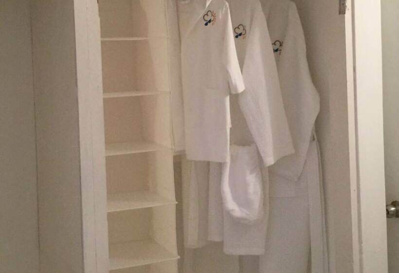 Hus 2 Soveværelser, The Sun & Rain Cottage