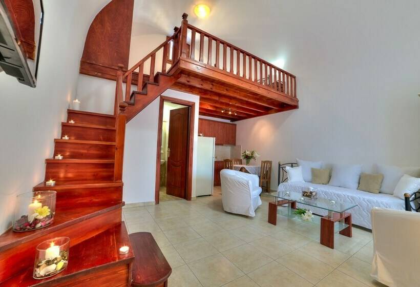 Standard Studio Side Sea View, Williams Houses