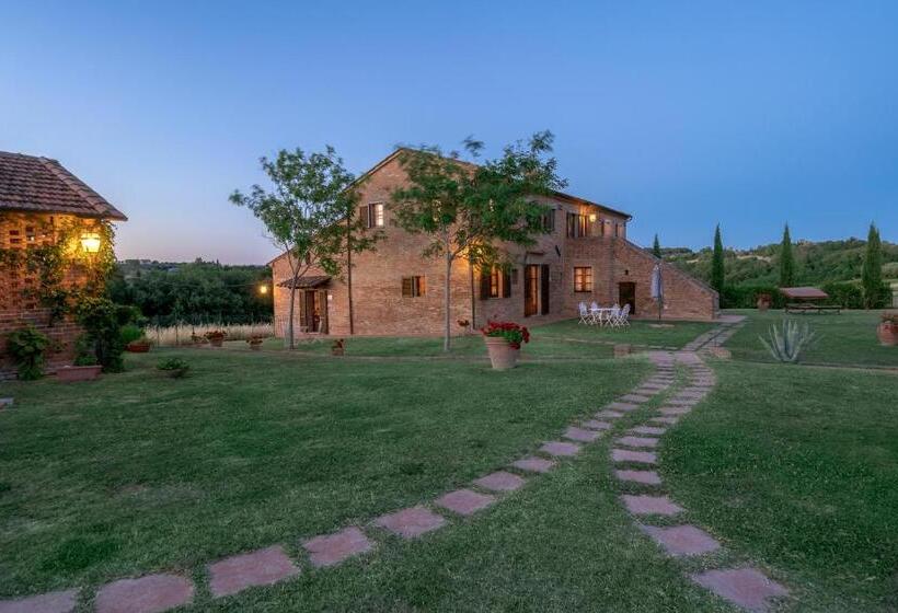 آپارتمان 2 خوابه, Agriturismi Farina