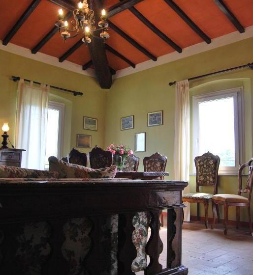 آپارتمان 4 خوابه, Agriturismi Farina