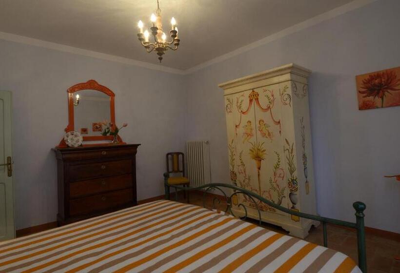 آپارتمان 4 خوابه, Agriturismi Farina