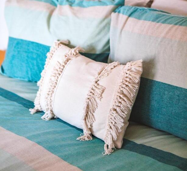 Номер Стандарт Совместная Ванная, Budds In Surfers Backpackers