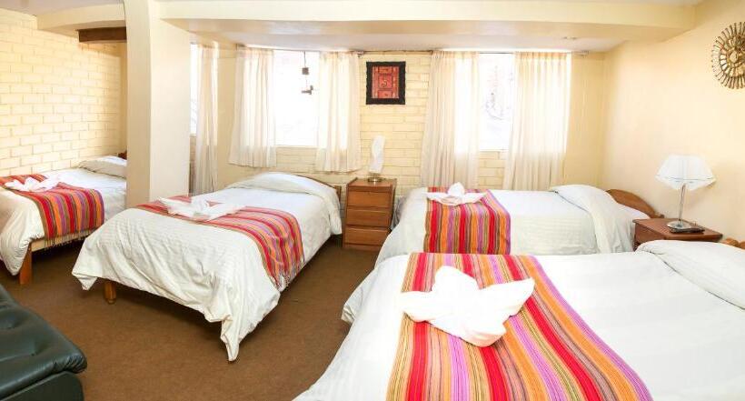 4인용 스탠다드 룸, Andean Dreams