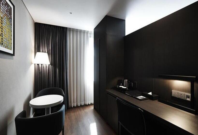 غرفة ديلوكس, Arban City