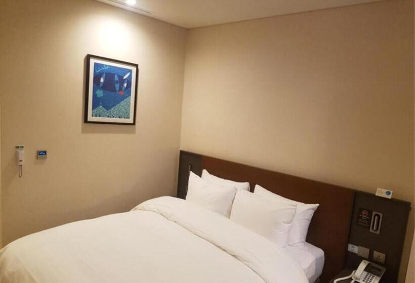 غرفة قياسية, Arban City