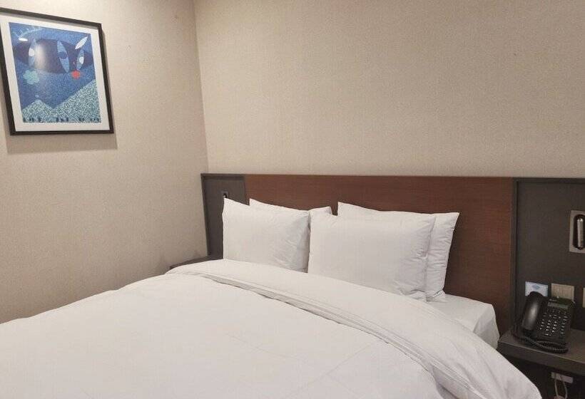 غرفة قياسية, Arban City