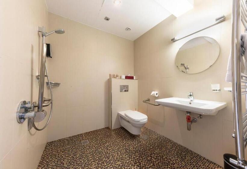 트리플 클래식 룸, Chamois D Or