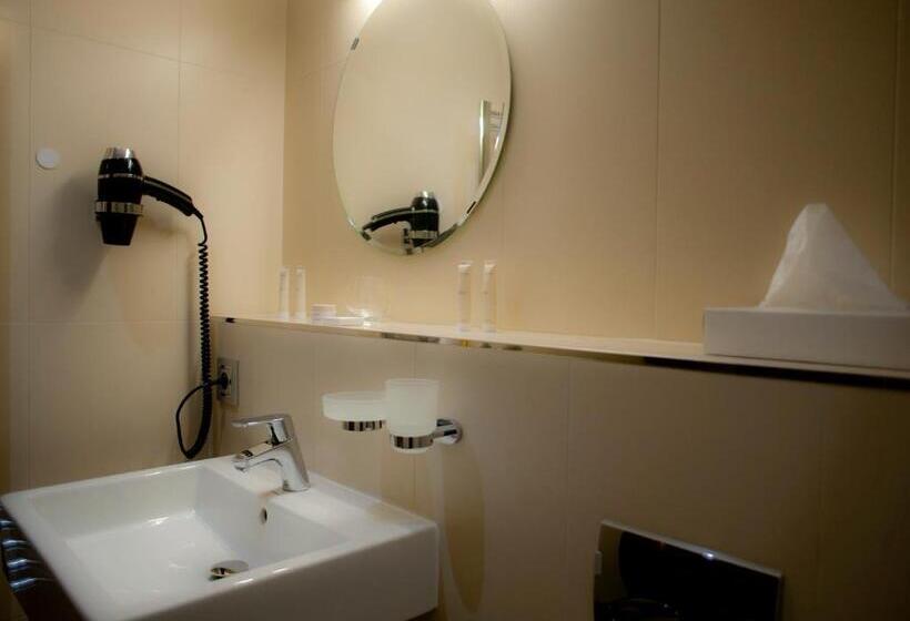 패밀리 룸, Chamois D Or