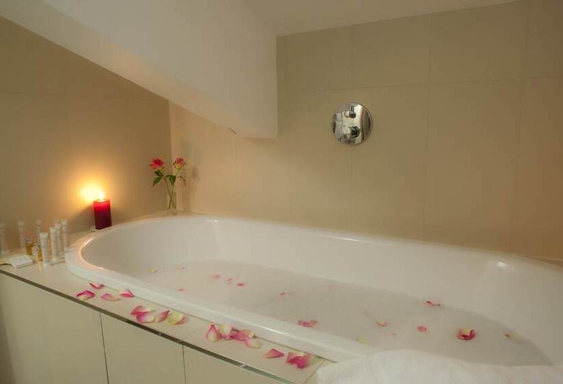 프레스티지 룸, Chamois D Or