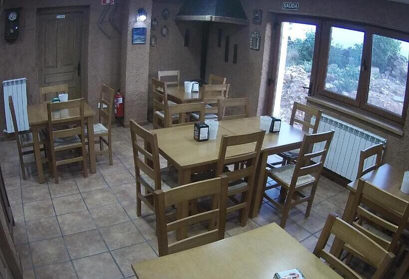 标准单人间, El Trasgu De Foncebadon