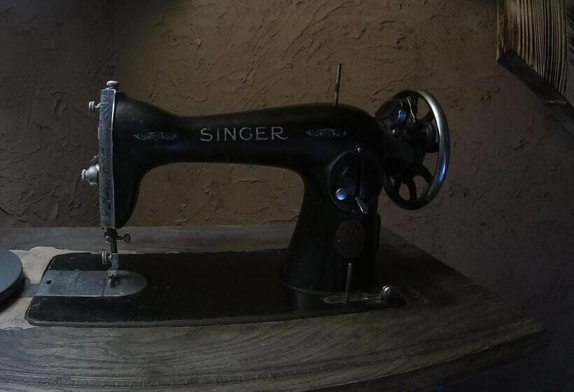 标准间, El Trasgu De Foncebadon