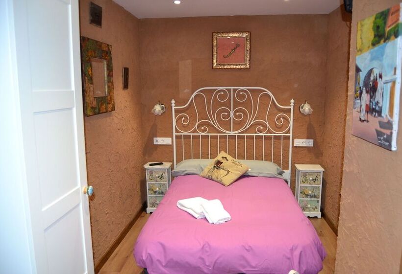 标准单人间, El Trasgu De Foncebadon