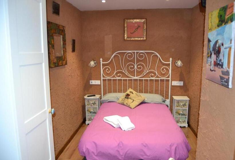 标准单人间, El Trasgu De Foncebadon