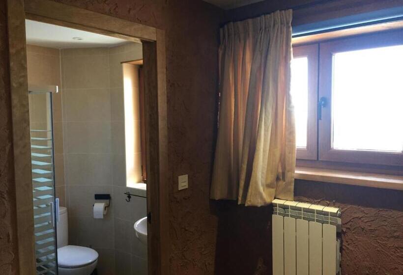 标准间, El Trasgu De Foncebadon