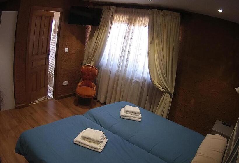 标准间, El Trasgu De Foncebadon