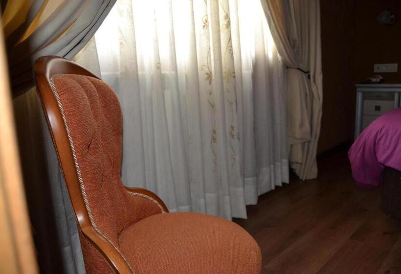 标准间, El Trasgu De Foncebadon