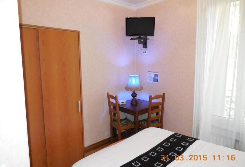 スタンダードルーム, Hôtel Le Petit Château Proche Parc Des Expositions Porte De Versailles