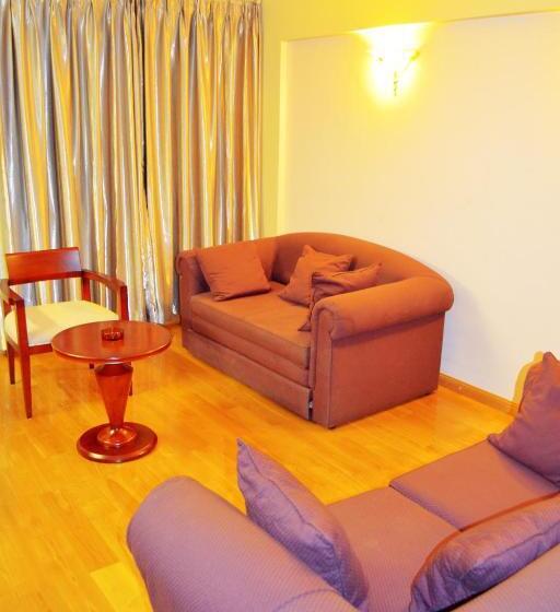 סוויטה, New Mwanza