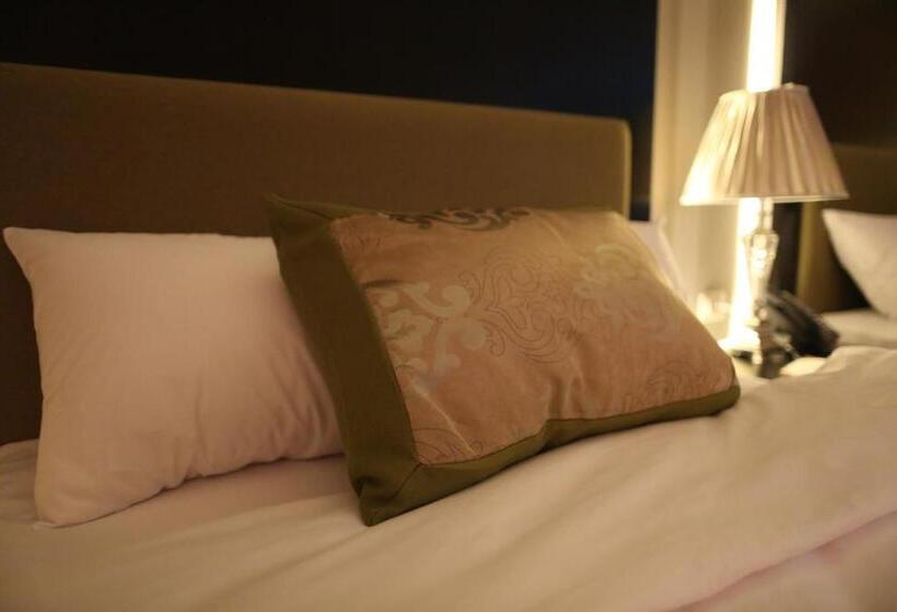 اتاق استاندارد یک نفره, Palestine Plaza