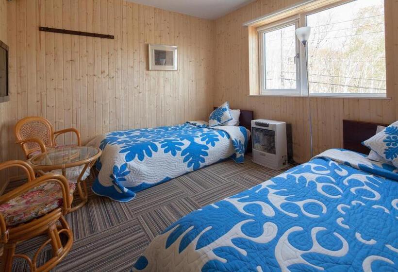 스탠다드 룸 공동 욕실, Pension Fryingpan